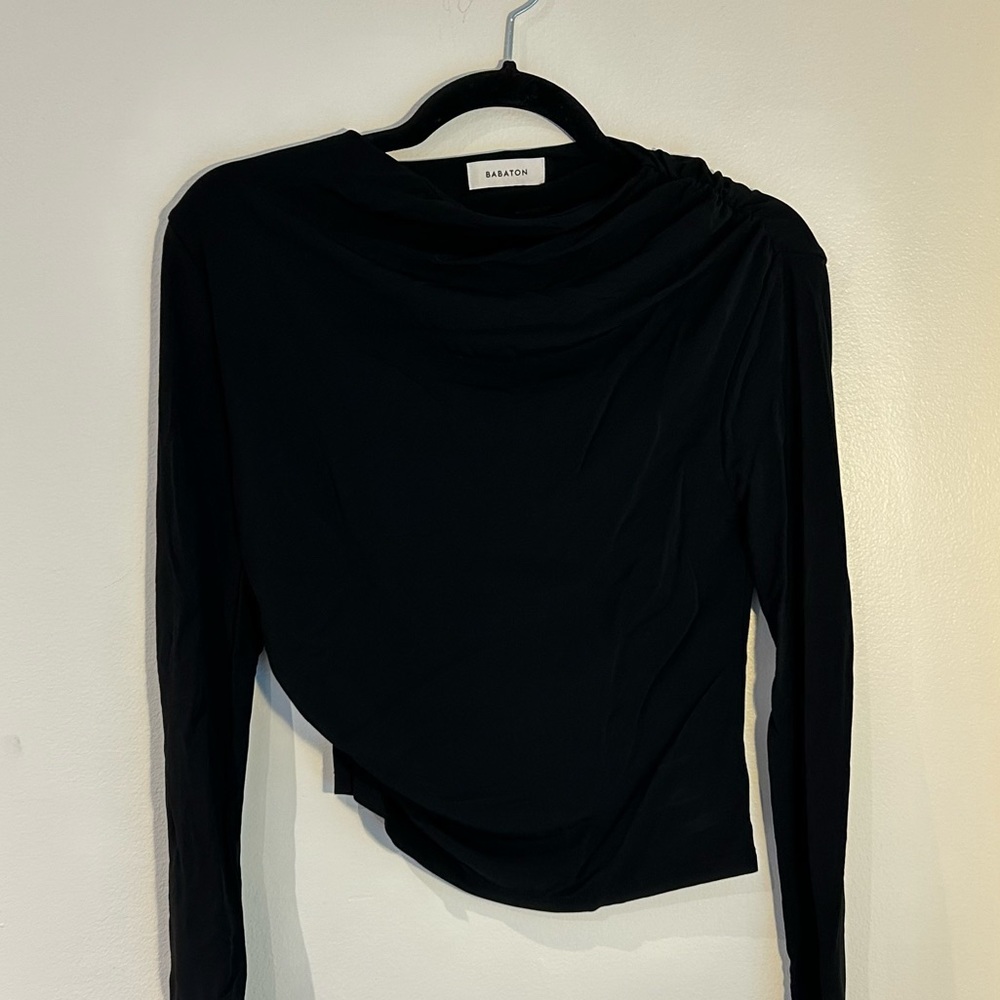 Aritzia Exhibit Top - Picture 3 of 4